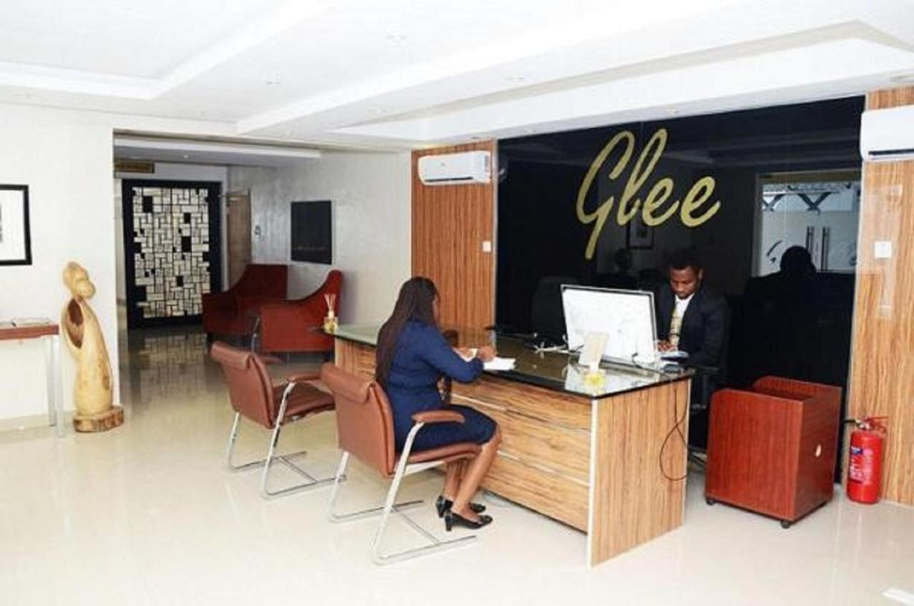 Glee Hotel Aliayabiagba Exterior foto